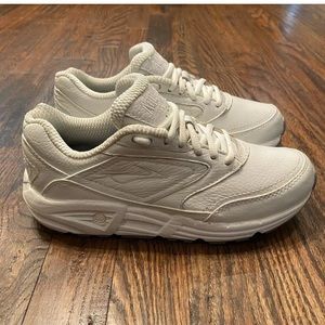 brooks linear platform